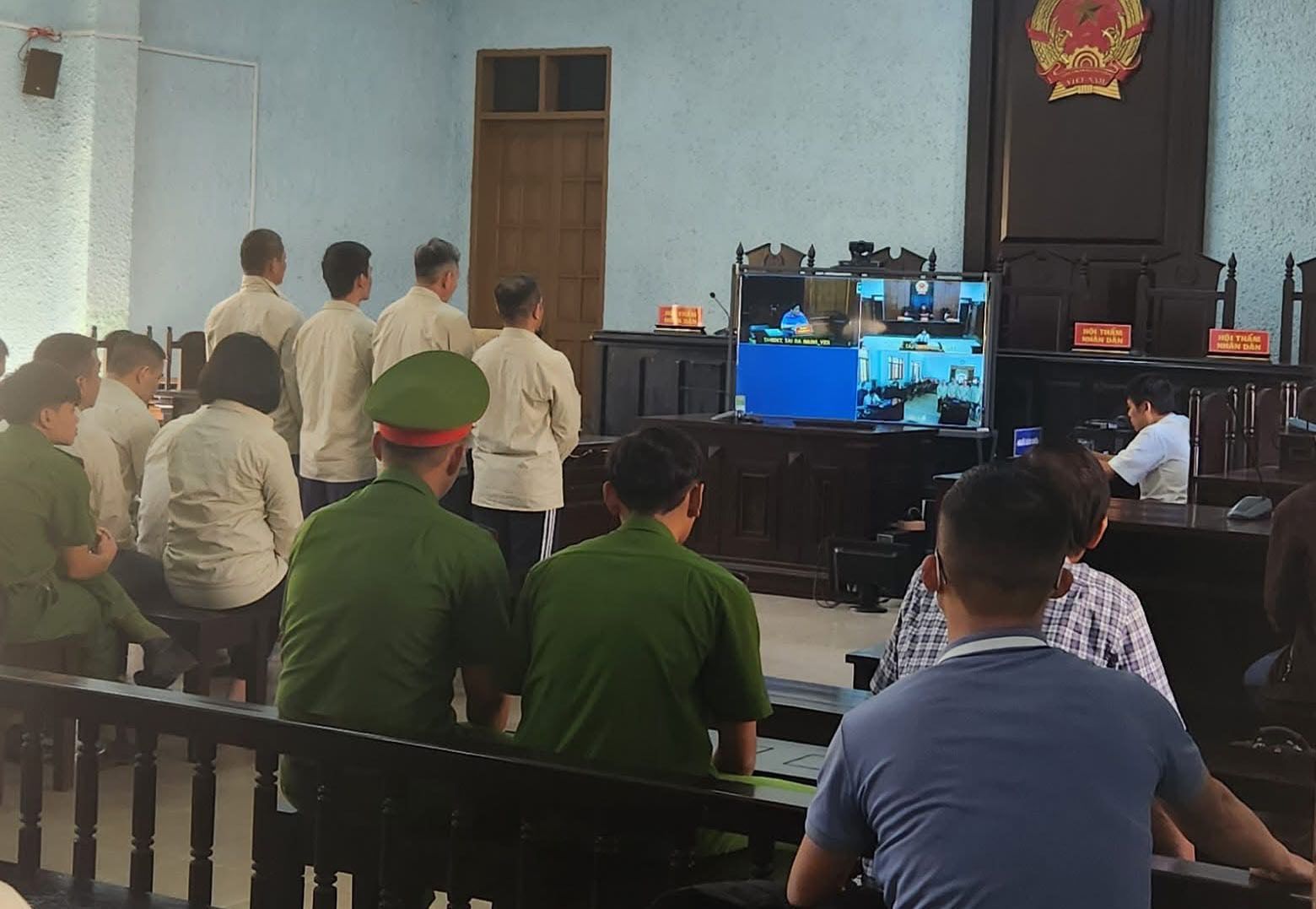 Luật sư bào chữa tại Toà án